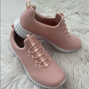 Peach colored Sketchers, Memory Foam, lightly worn just a few times. Size 9 1/2